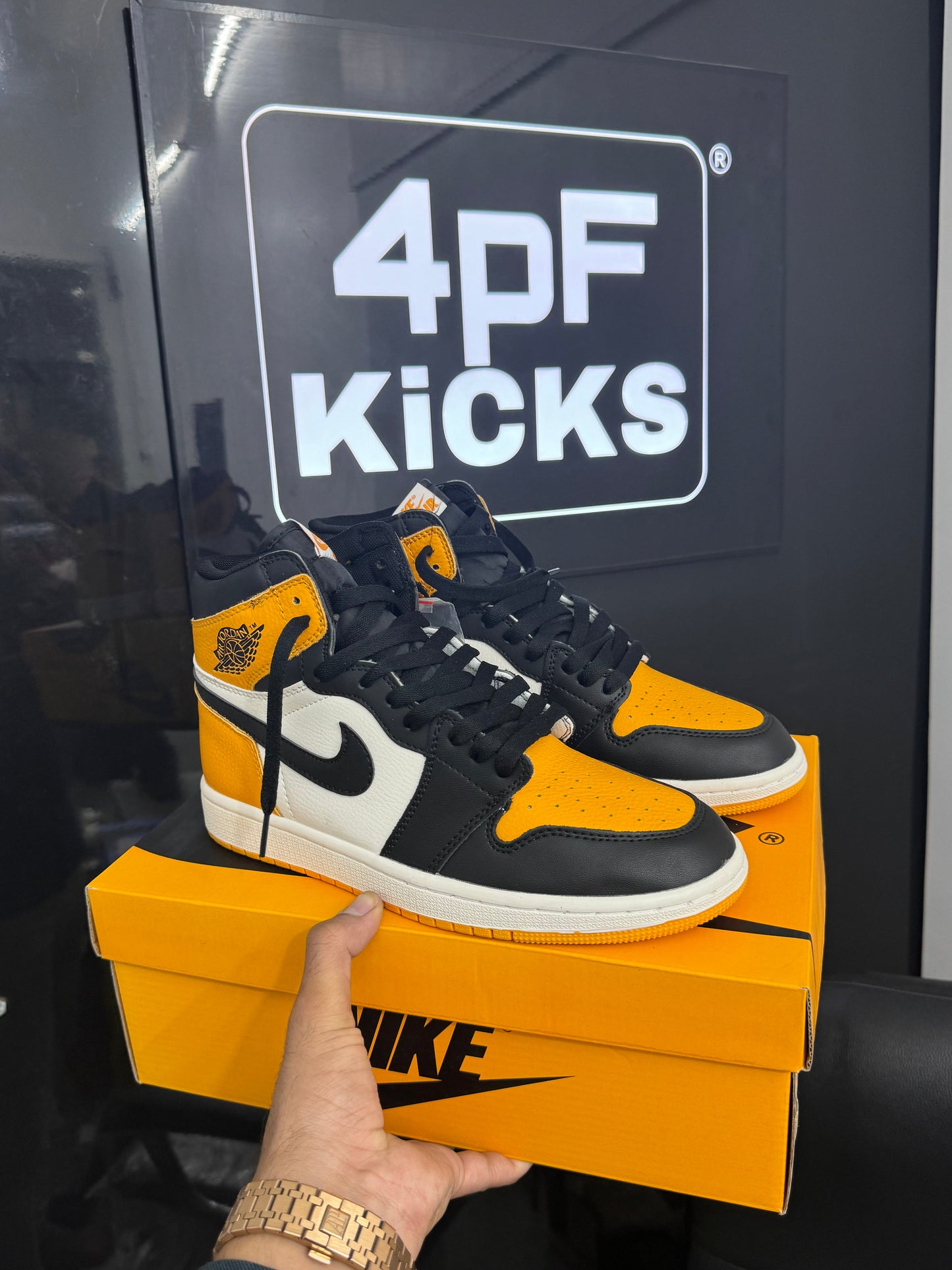 AJ 1 High 'Taxi'