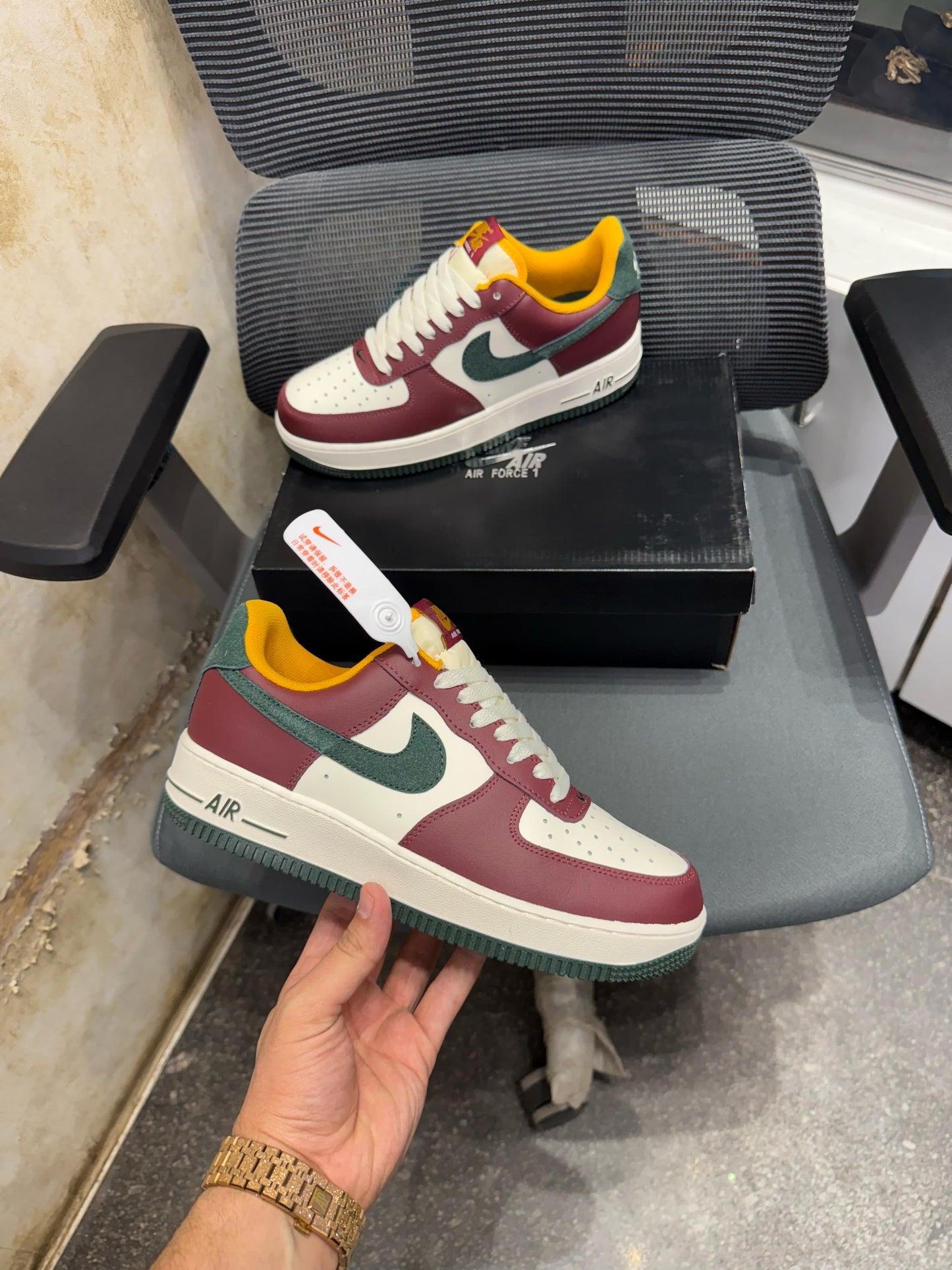Airforce 1 ( DARK TEAM RED VINTAGE ) 🔥