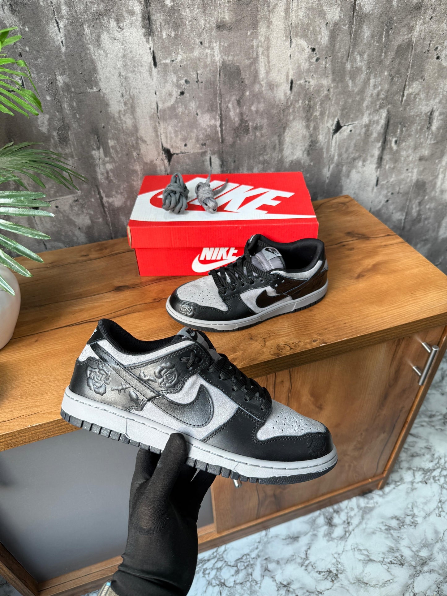 SB Dunk low 'BLACK ROSE '