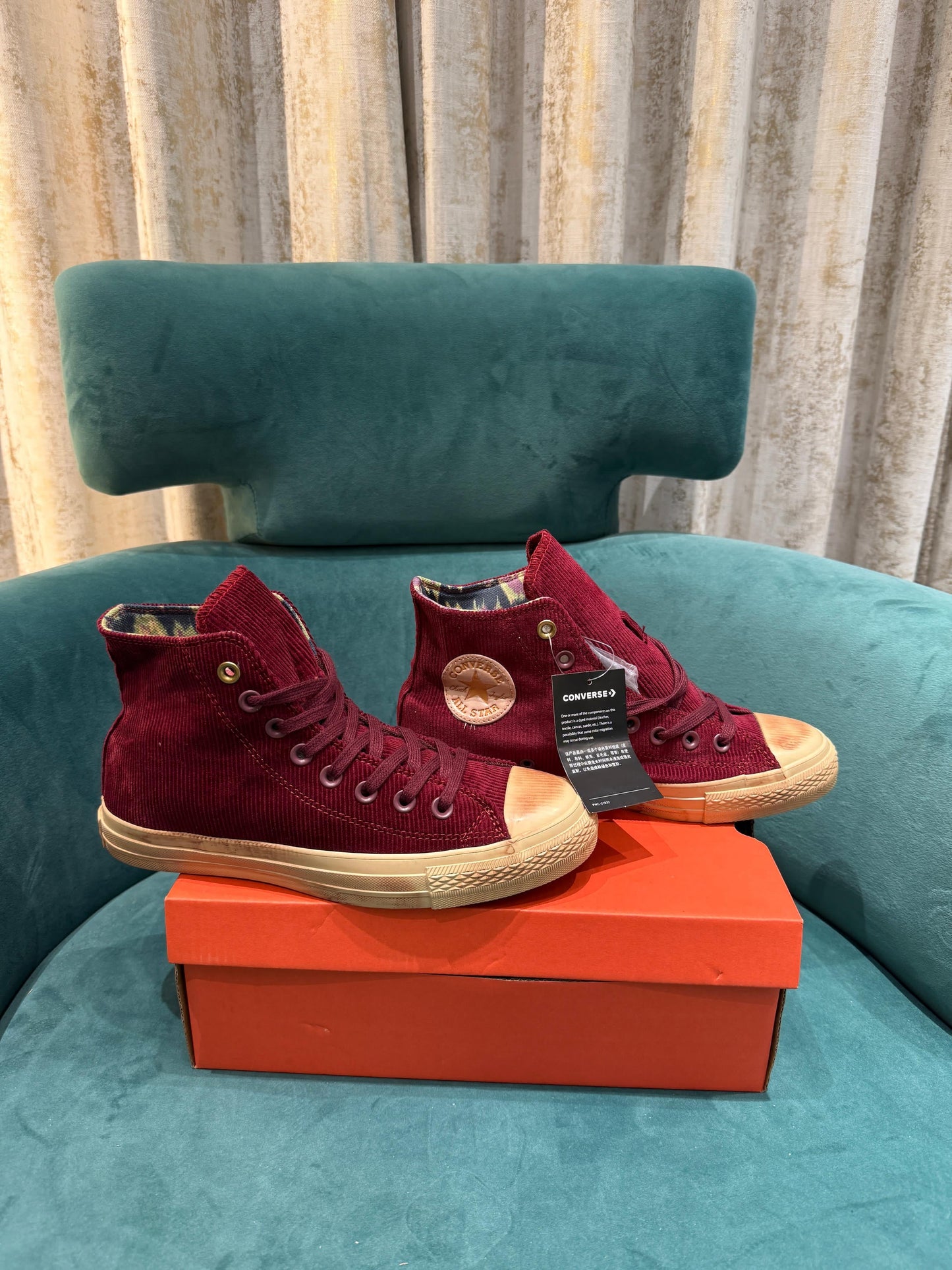 Converse X Wonka Chuck Taylor “Corduroy” High Top 🔝
