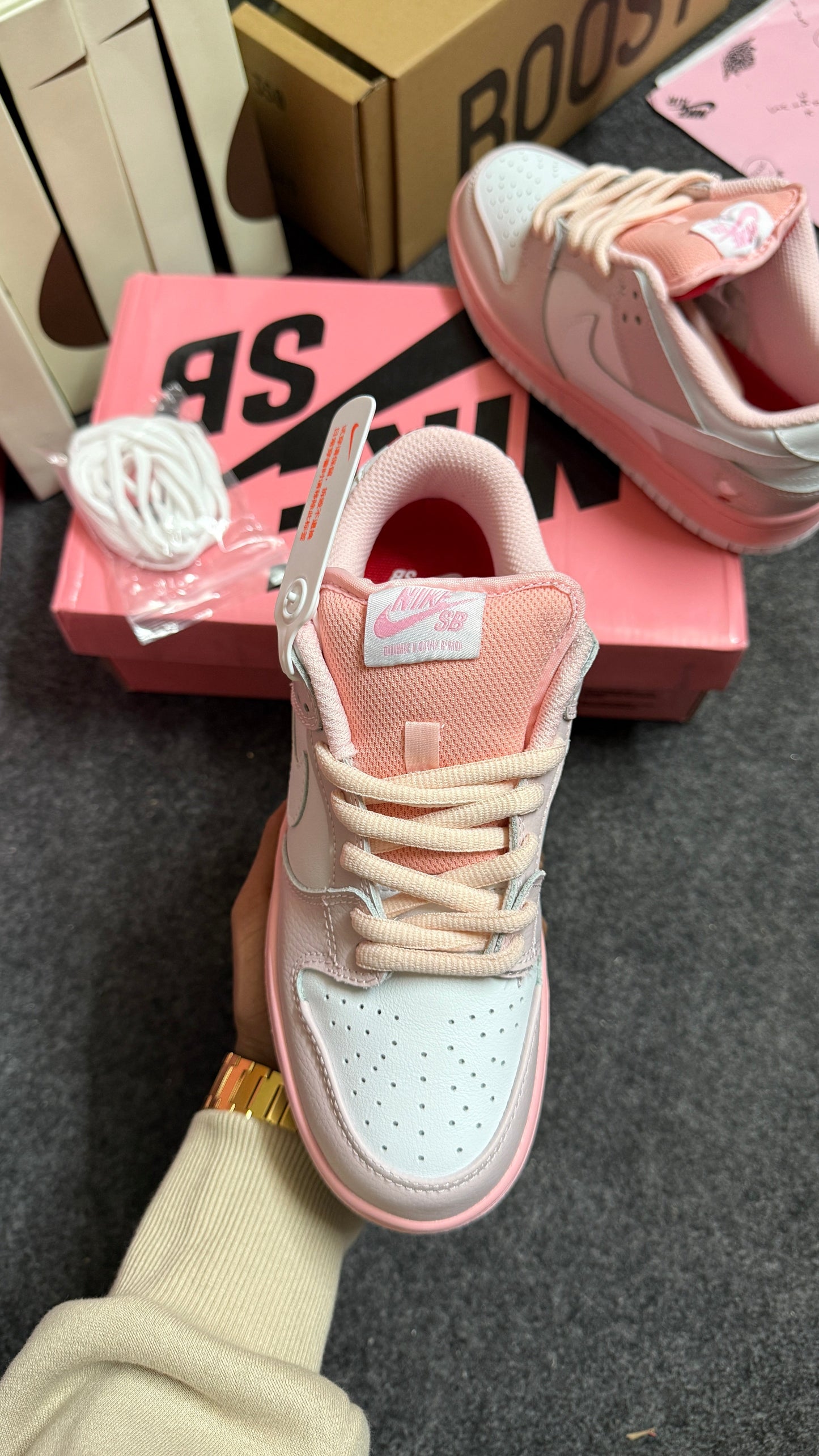 SB Dunk Low 'Pink Pigeon'💗