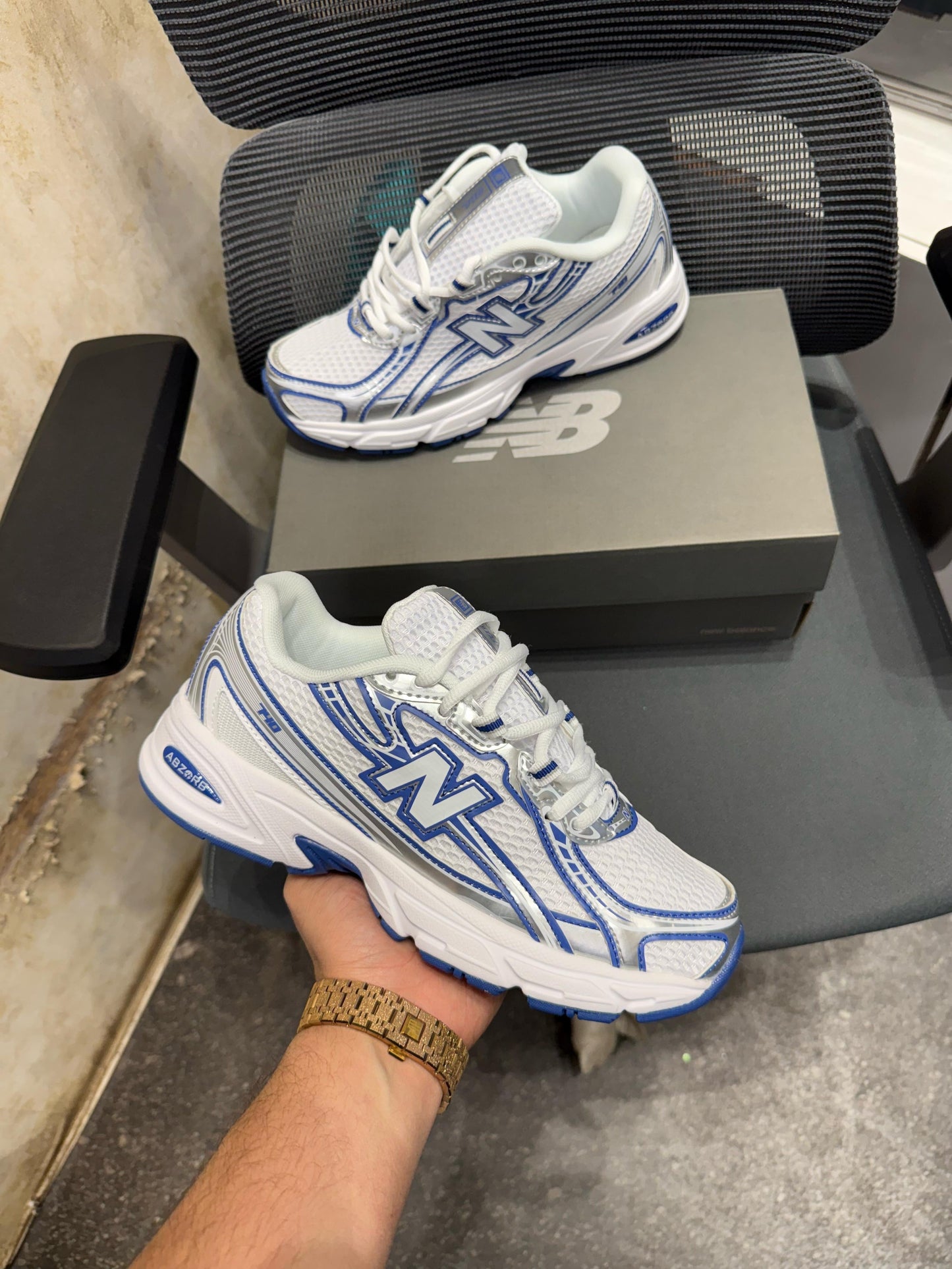 New Balance “BLUE AGATE ”