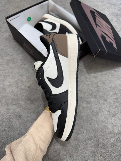 AJ1 Low 'DARK MOCHA'