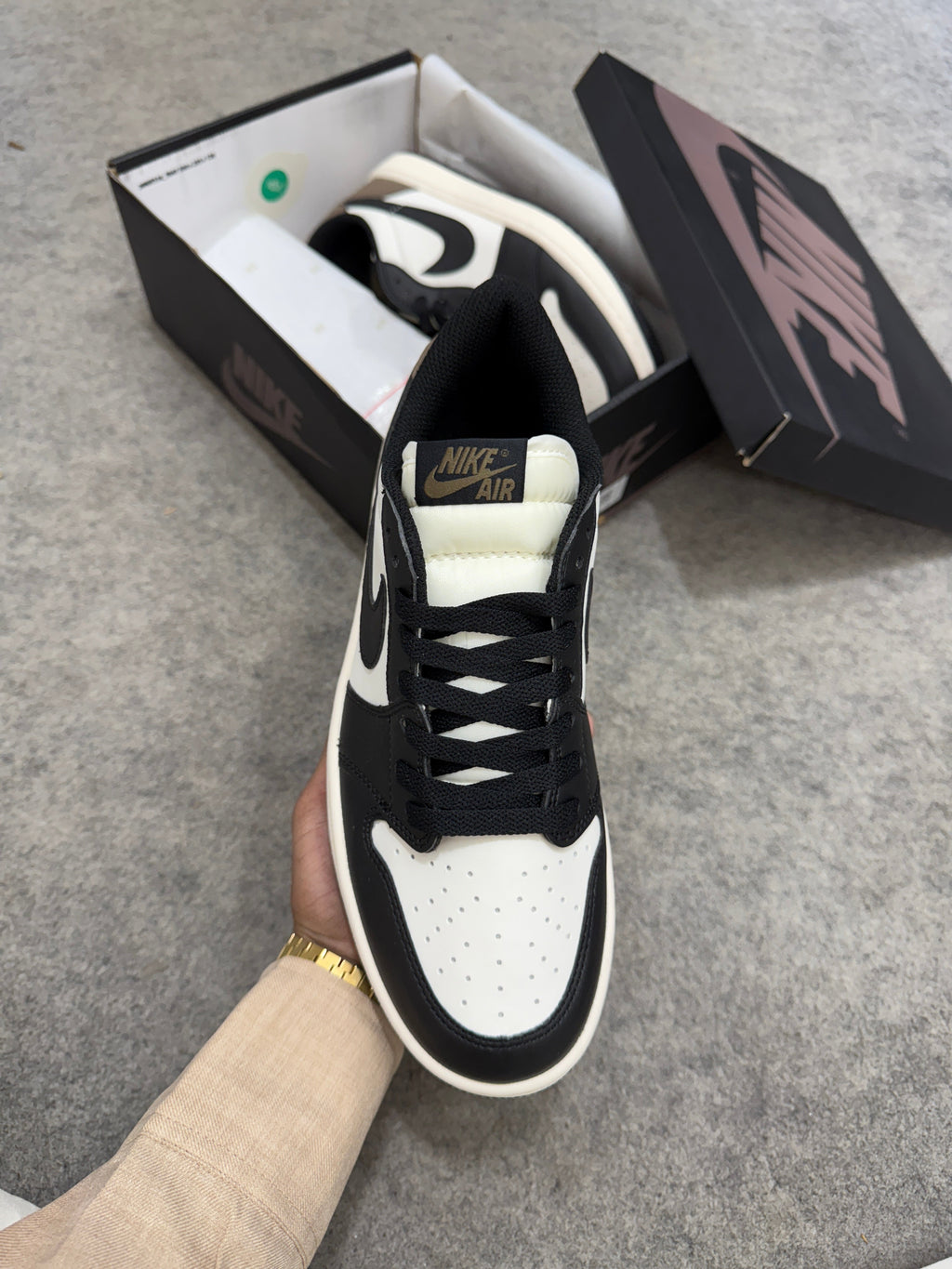 AJ1 Low 'DARK MOCHA'