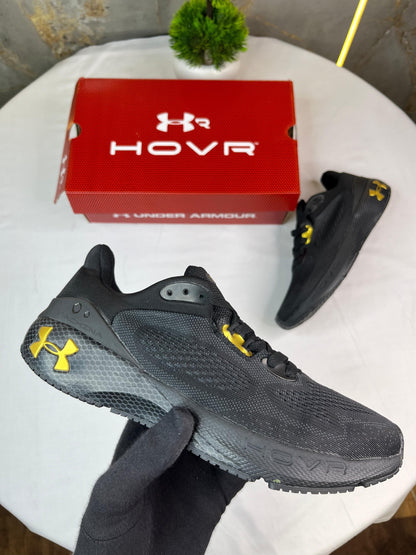 UNDER ARMOUR HOVR MACHINA 3