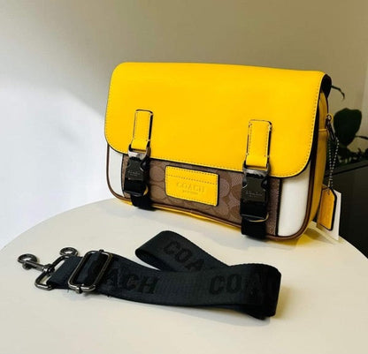 Coach Track Crossbody In Signature Canvas  (Yellow)💛