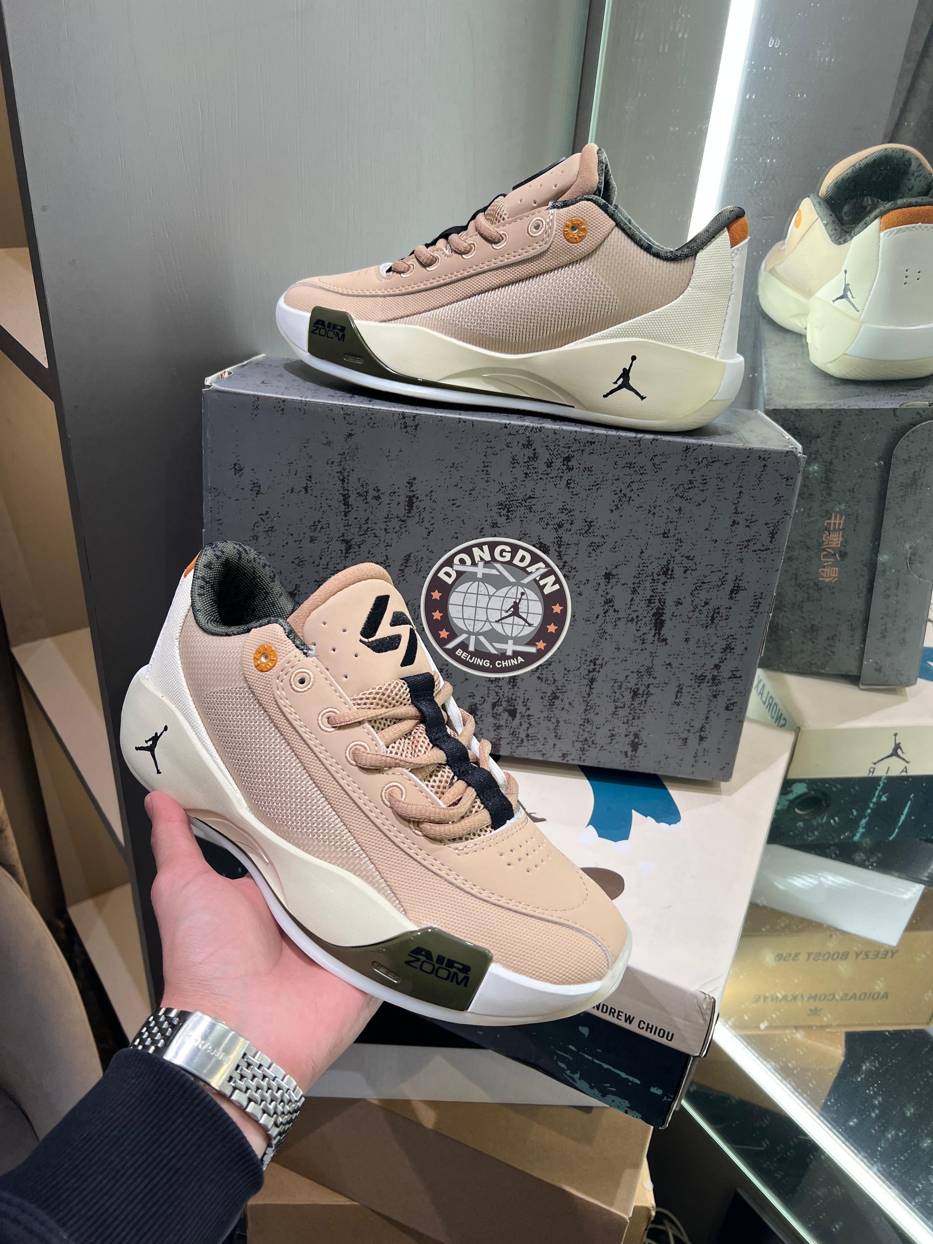NIKE AIR JORDAN LUKA 77 'DONGDAN'