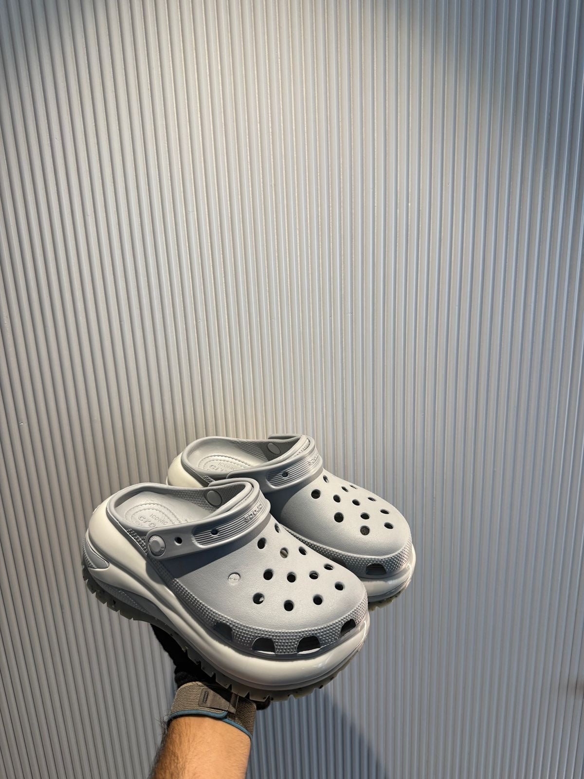 CROCS - Hiker  “ grey”