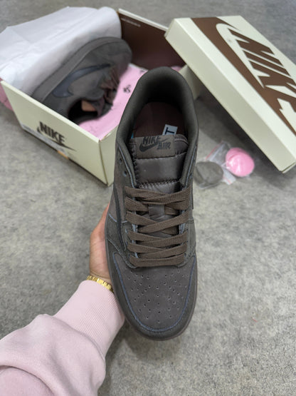 AJ1 Low x Travis Scott 'VELVET BROWN'🤎
