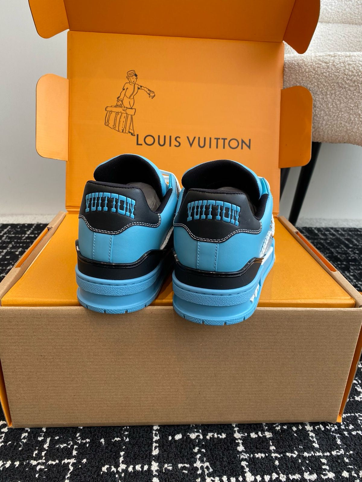 Lv Trainer “VIRGIL ABLOH”