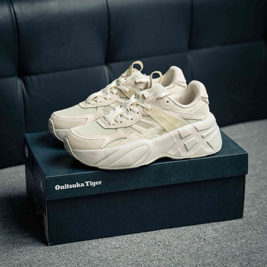ONITSUKAA TIGER SP “ BEIGE”