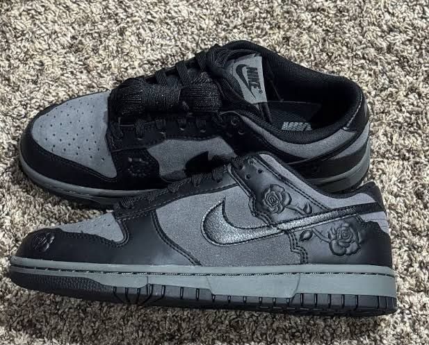 SB Dunk low 'BLACK ROSE '