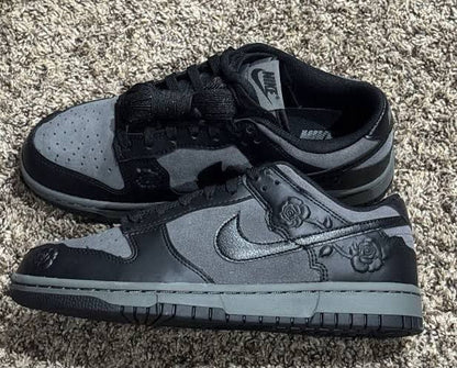 SB Dunk low 'BLACK ROSE '