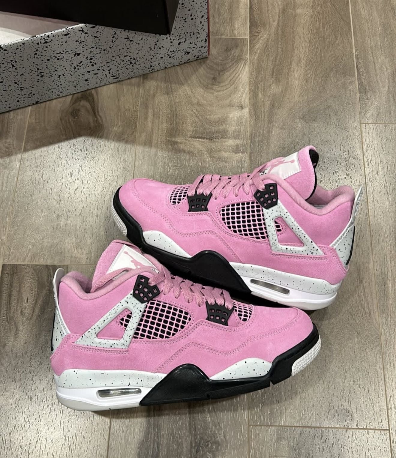 Retro 4 “Orchid”🩷