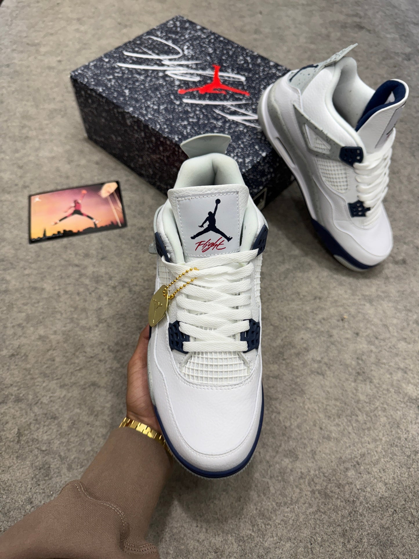 Retro 4 'Midnight Navy'