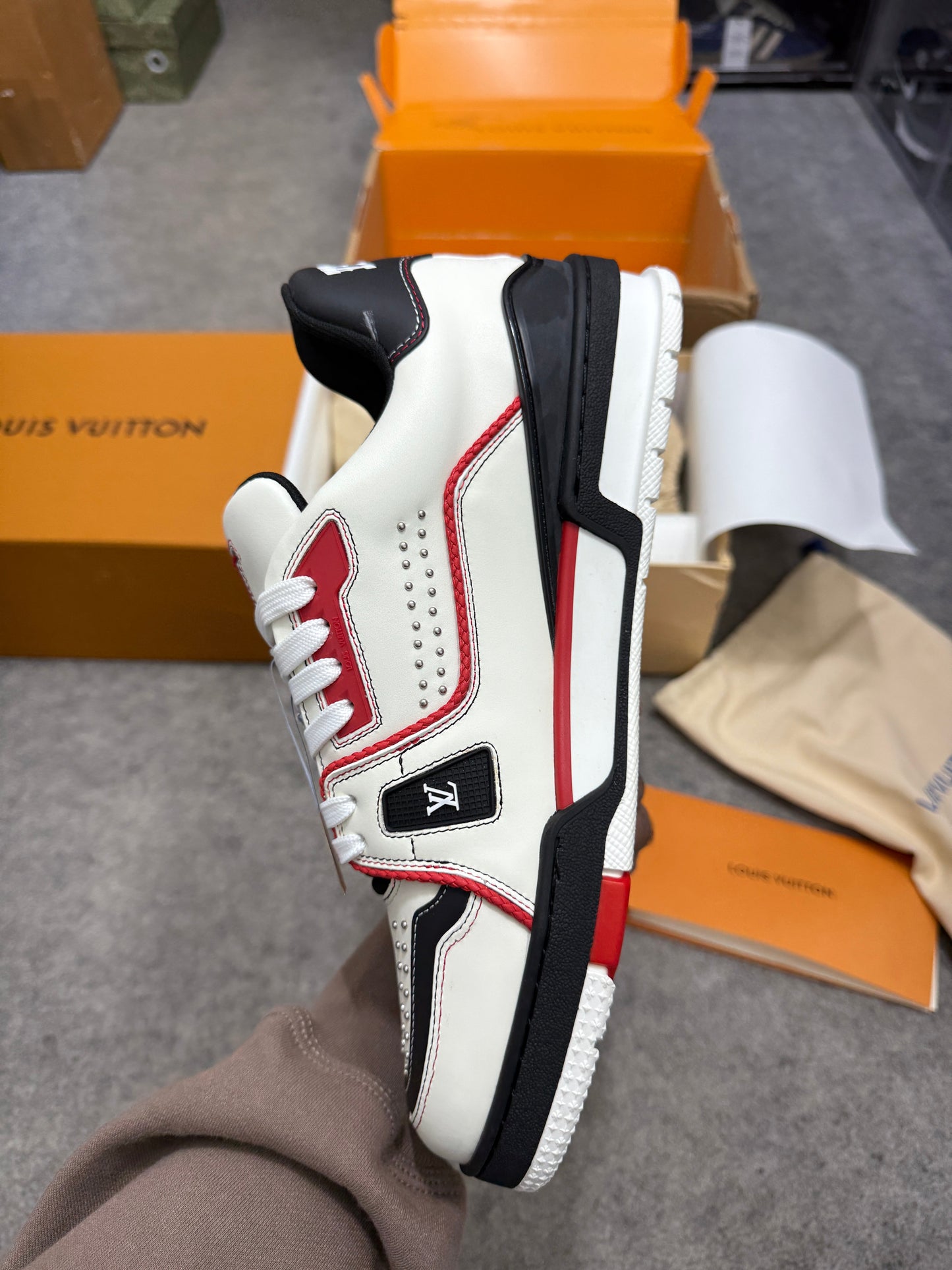 Louis Vuitton Trainer 'Red/White' (UA)