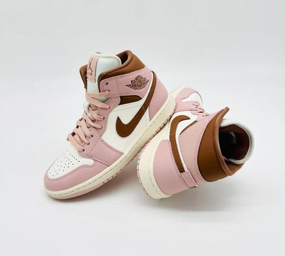 WMN’s Jordan 1 Mid “Neapolitan”  🇯🇴