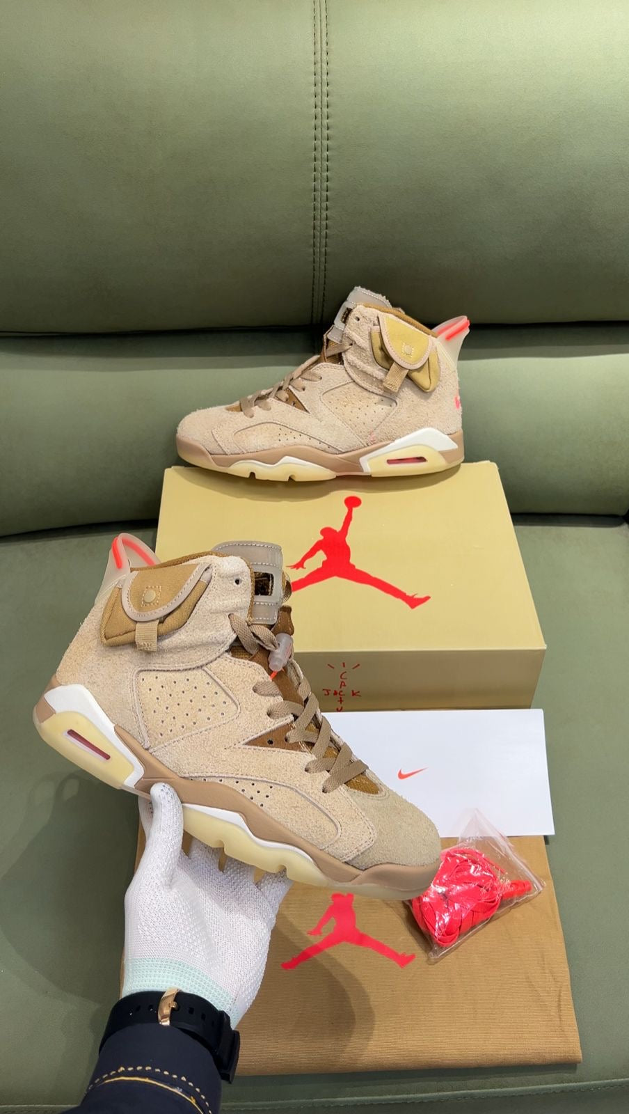 Retro 6 x Travis Scott 'British Khaki' (UA)