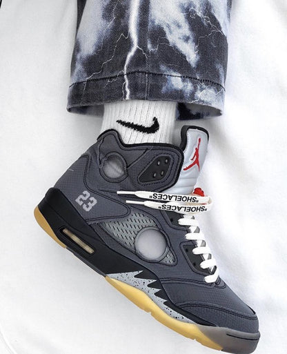 AIR JORDAN x OFF-WHITE  5 RETRO SP 'MUSLIN'