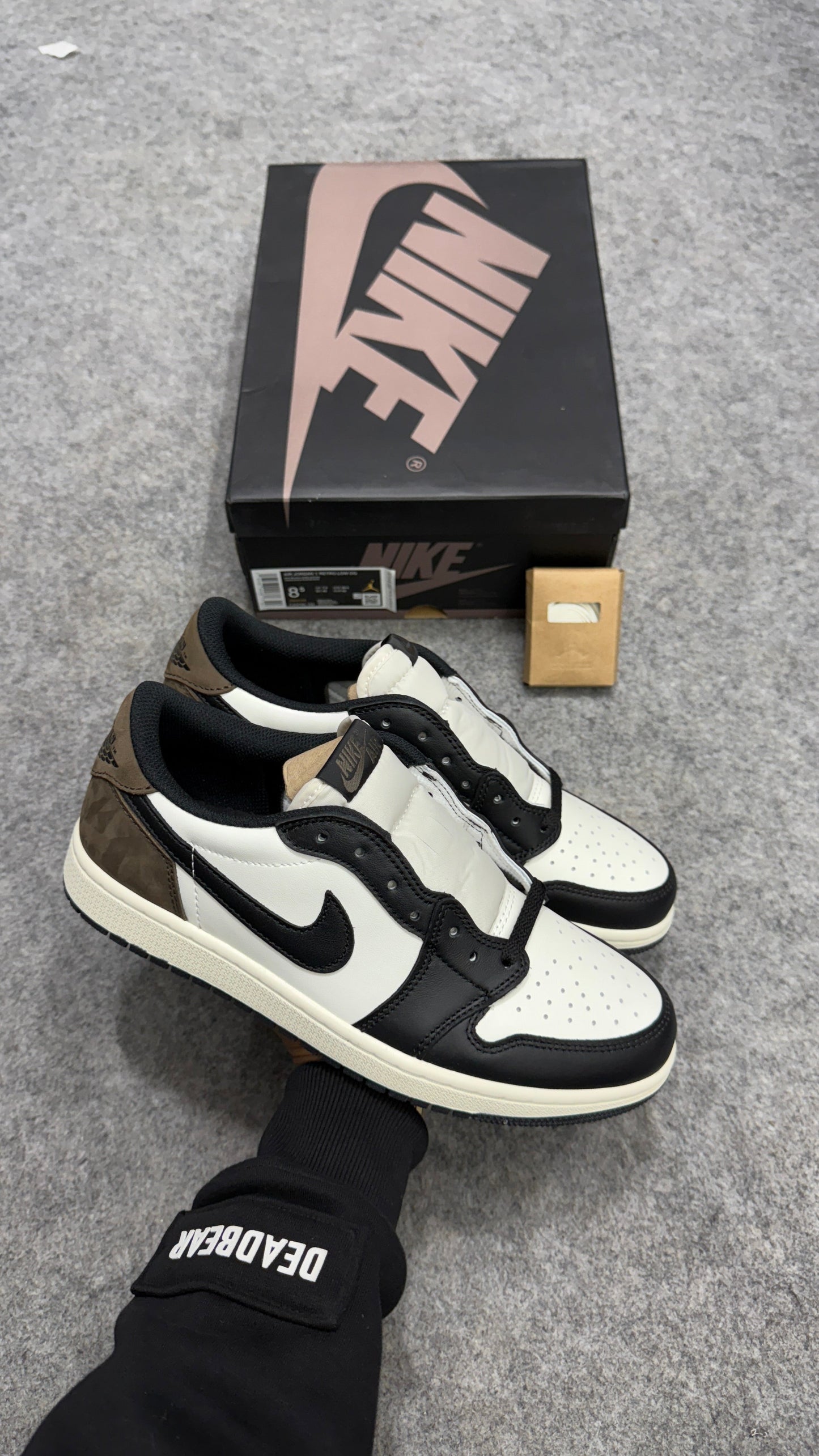 AJ1 Low 'DARK MOCHA'🤎 (UA)