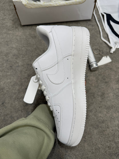 Air Force 1 'Triple White' (UA) [Af1]
