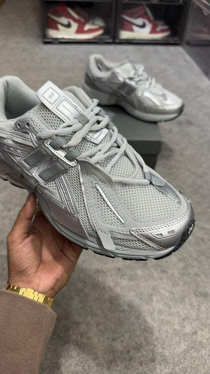 New Balance 1906A “Concrete Silver”