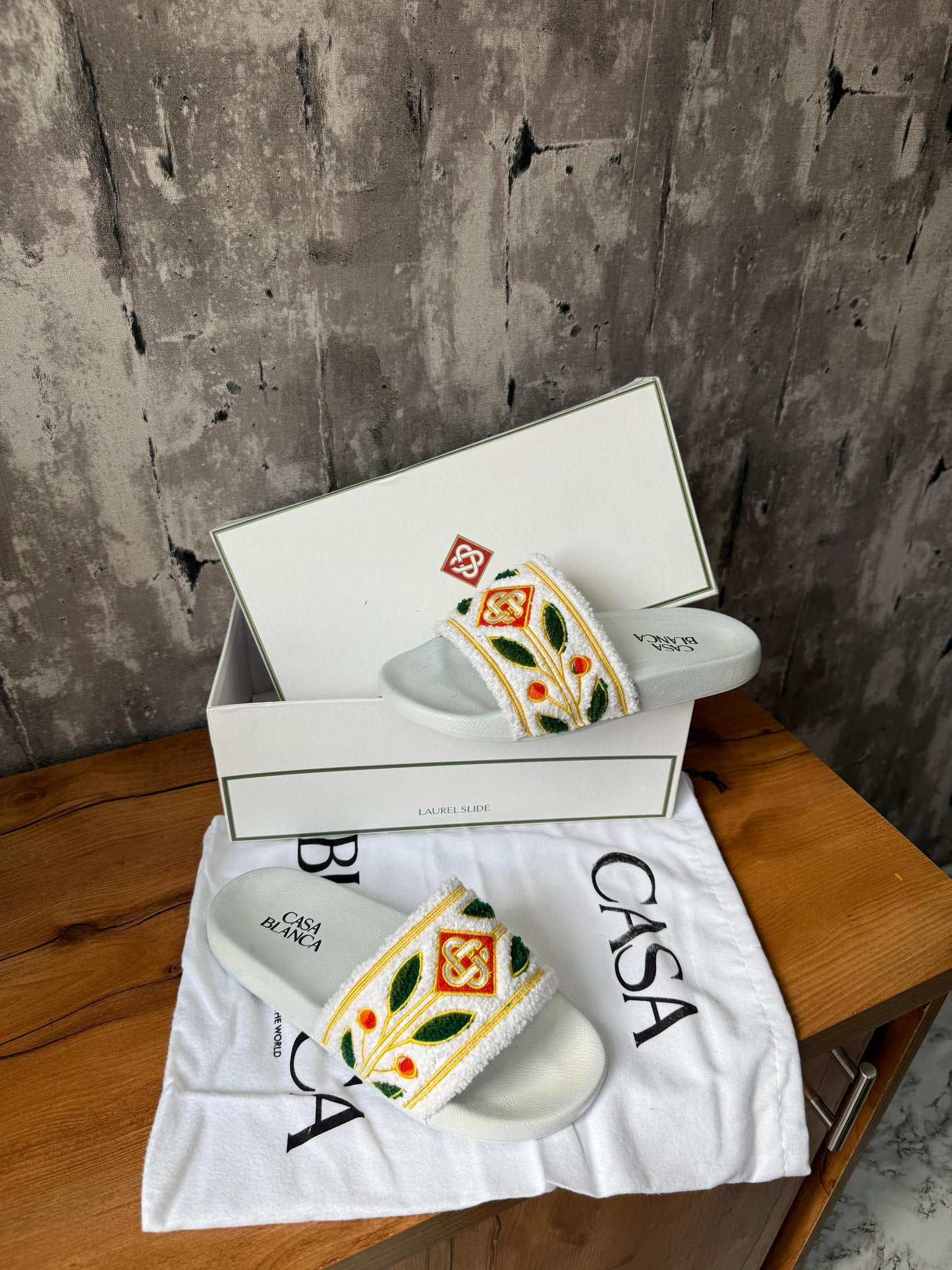 CASABLANCA Laurel Slides  WHITE Premium