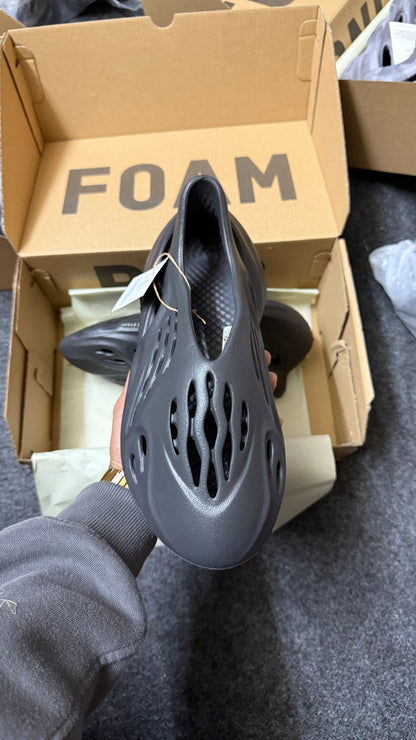 Yeezy Foam Runner 'ONYX'