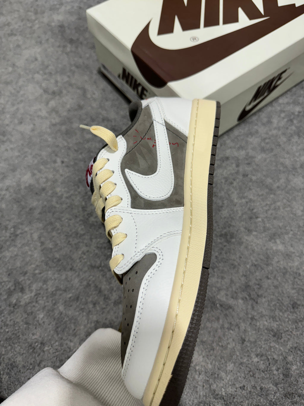 AJ 1 Low x Travis Scott 'Reverse Mocha' (UA)