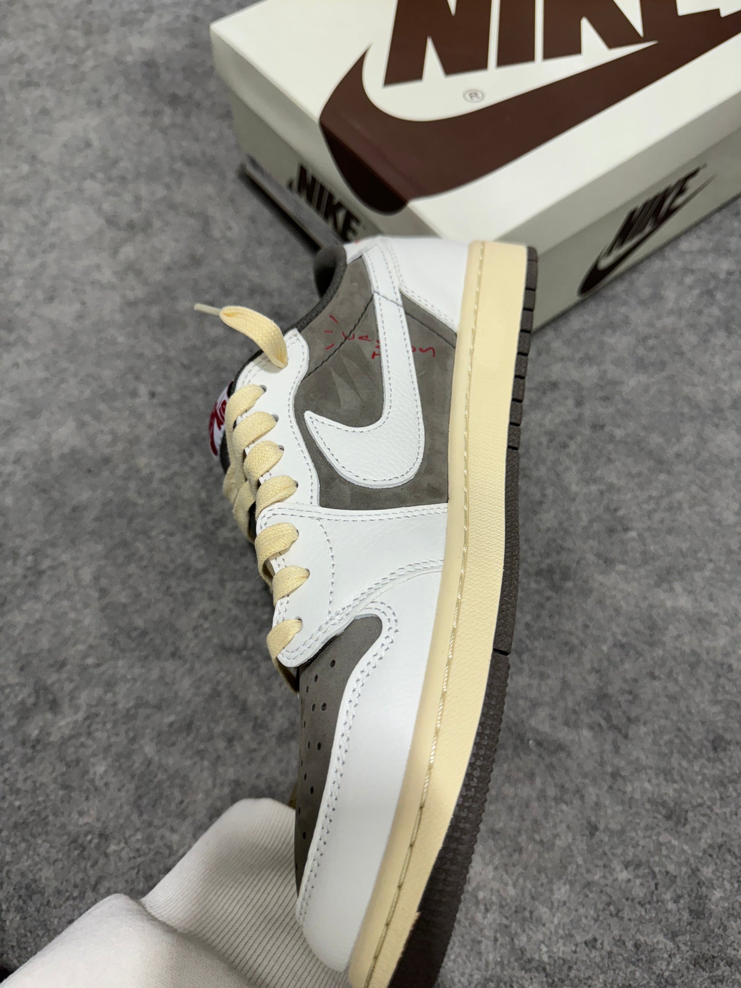 AJ 1 Low x Travis Scott 'Reverse Mocha' (UA)