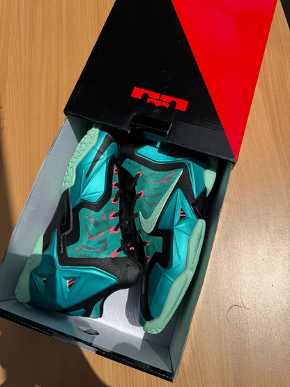 Nike Lebron 11 'South Beach'