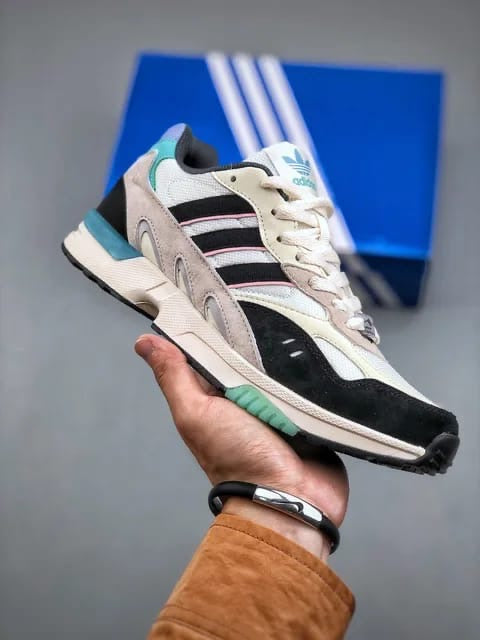 𝗔𝗱𝗶𝗱𝗮𝘀 𝘁𝗼𝗿𝘀𝗶𝗼𝗻 𝘀𝘂𝗽𝗲𝗿 𝘀𝗻𝗲𝗮𝗸𝗲𝗿𝘀 🔥