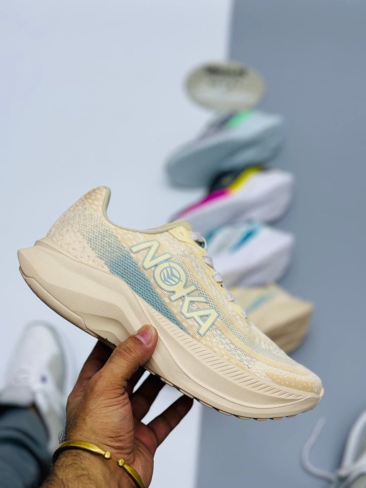 HOKA MACH X CREAM