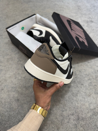 AJ1 Low 'DARK MOCHA'