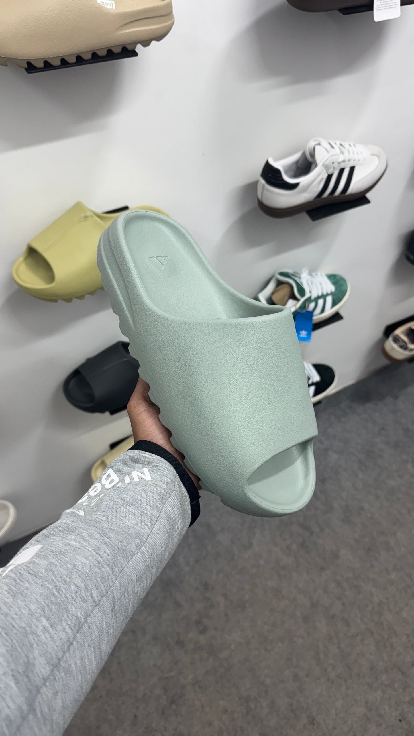Yeezy slide 'SALT' (UA)