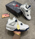 Retro 4 'Midnight Navy'