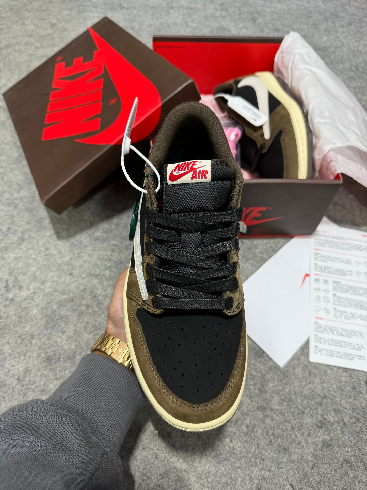 AJ 1 Low x Travis Scott 'Mocha' (UA)