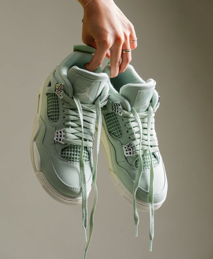 Retro 4 'Abundance'