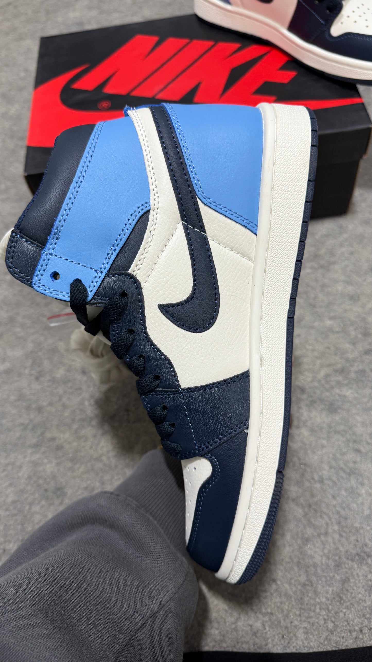 AJ1 High 'Obsidian'
