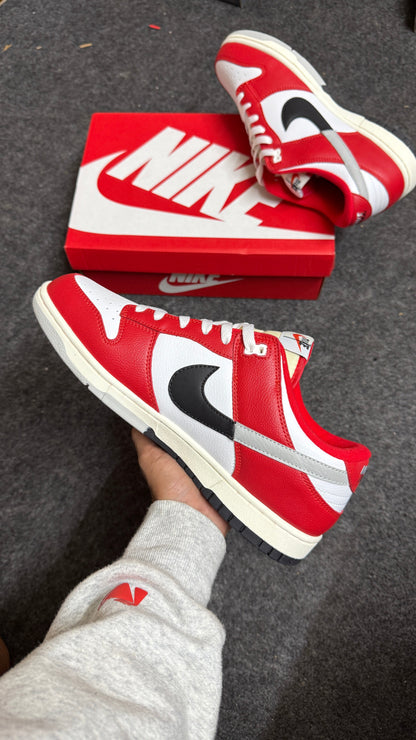 NIKE DUNK LOW 'CHICAGO SPLIT'