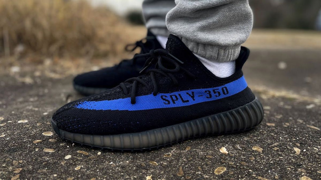 Yeezy Boost 350v2 'Dazzling blue' (UA)