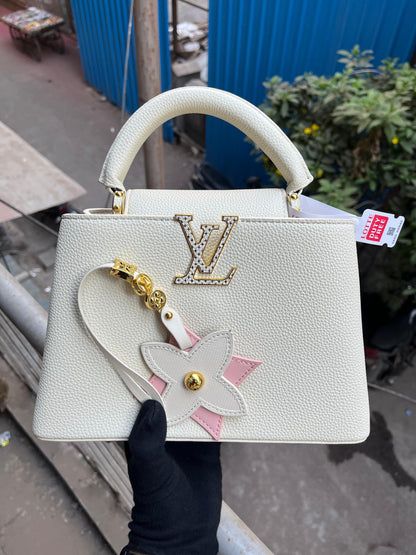 Louis Vuitton Capucines  Beige White*🤍💯