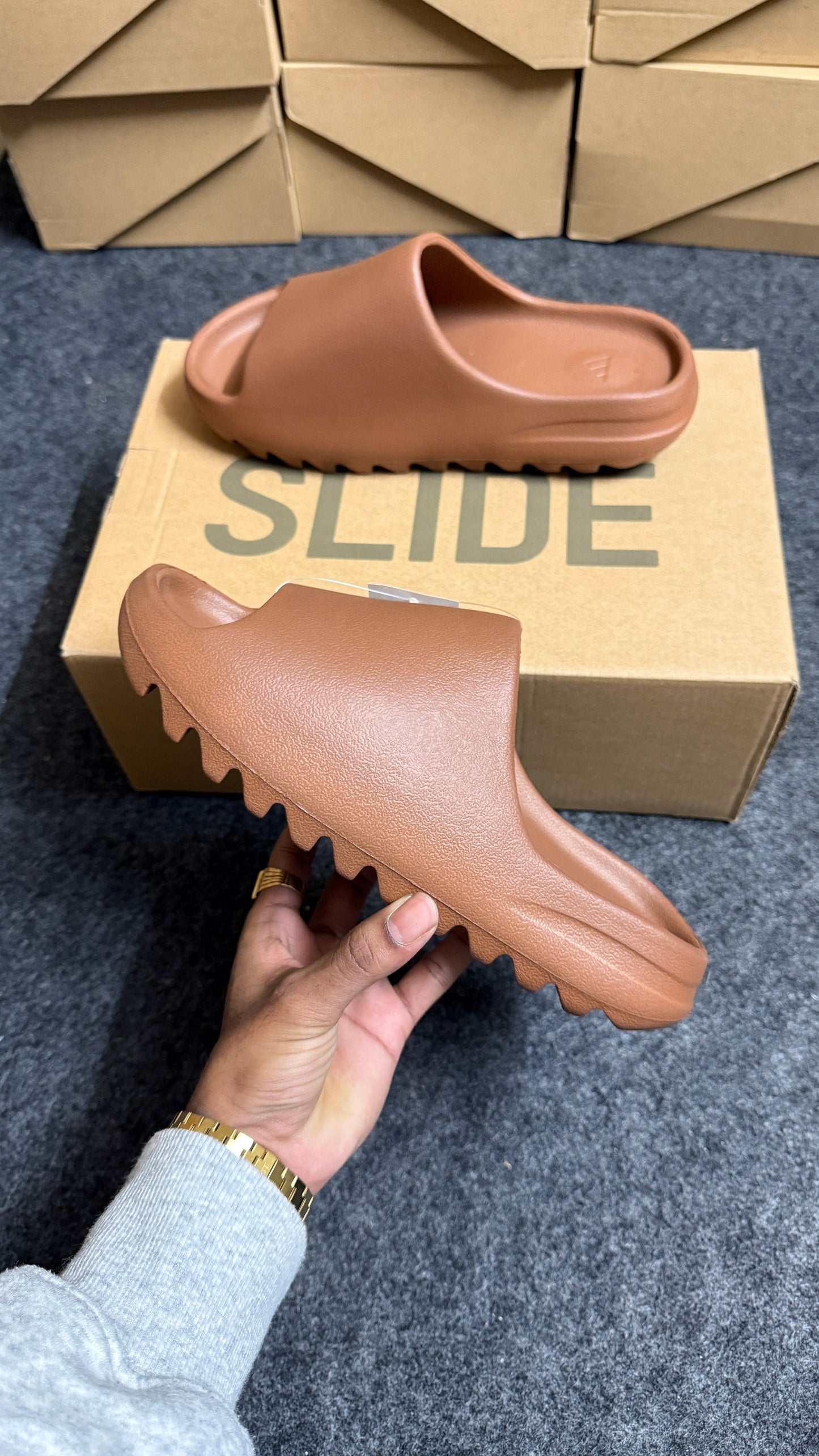 Yeezy slide 'FLAX' (UA)