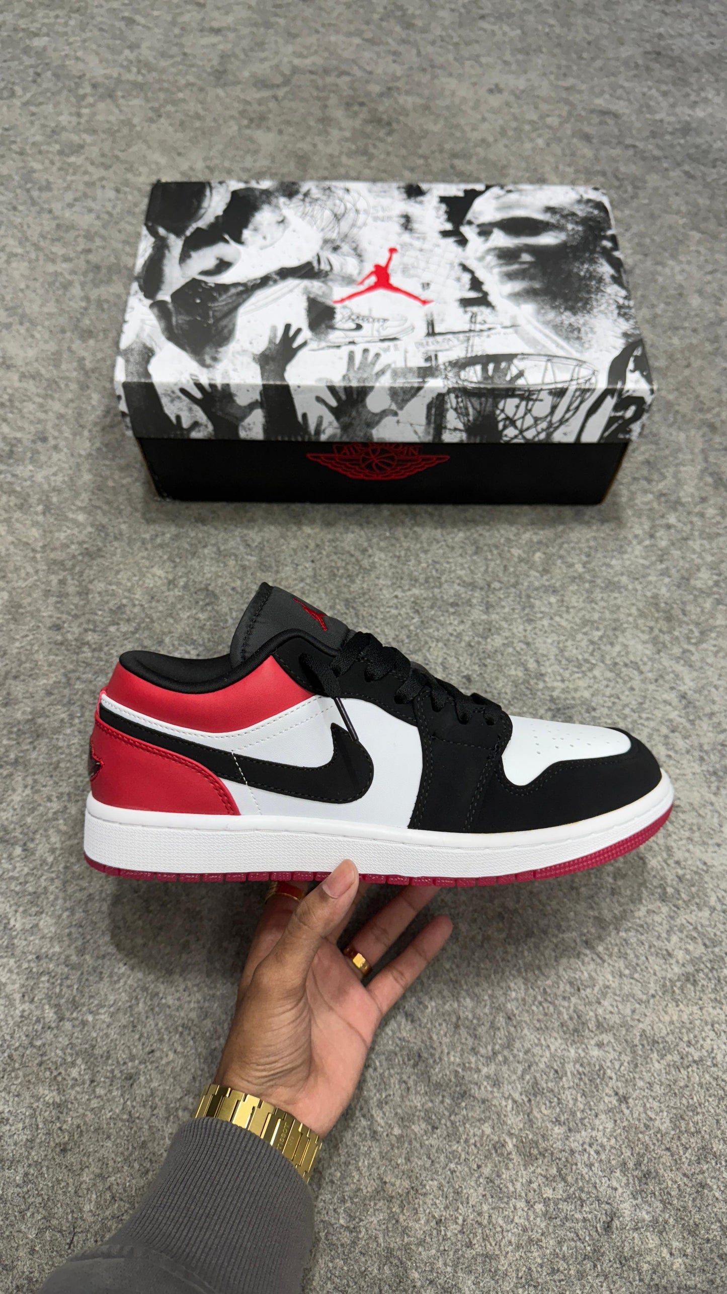 AJ1 Low 'Black Toe' (2025)